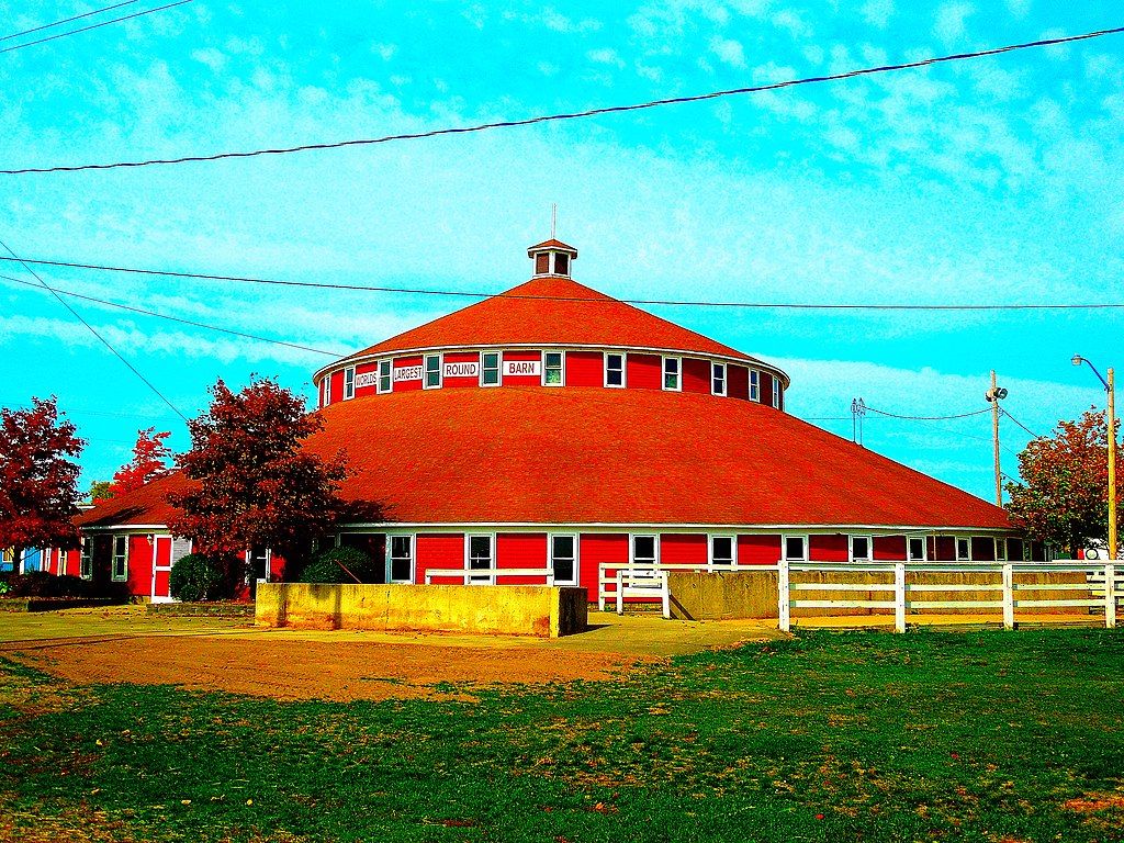 Exterior of the World's Largest Round Barn