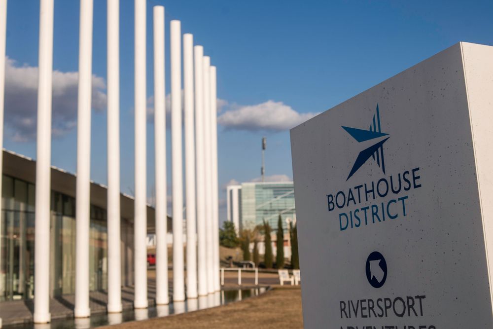 Outside view of Boathouse District