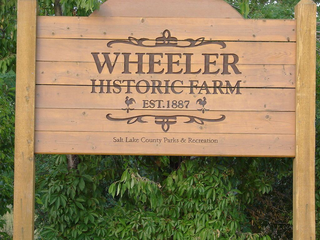 Welcome sign of Wheeler Historic Farm