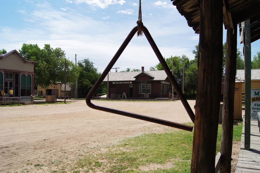 Dirt road at Old Cowtown Museum