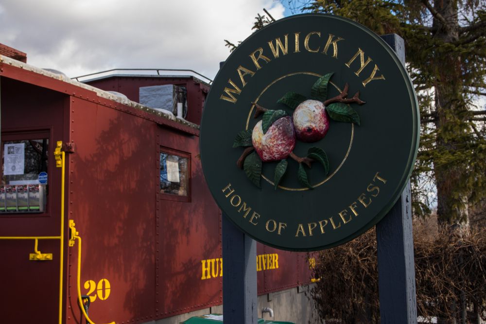 Signage of Warwick Applefest