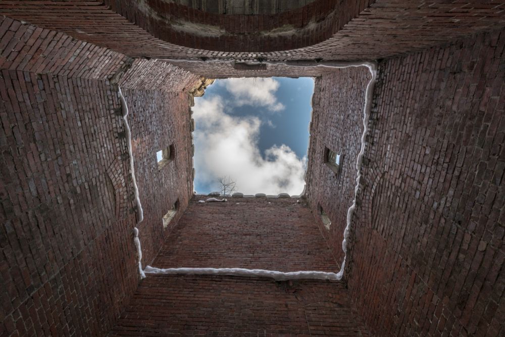 Details of the Squire's Castle