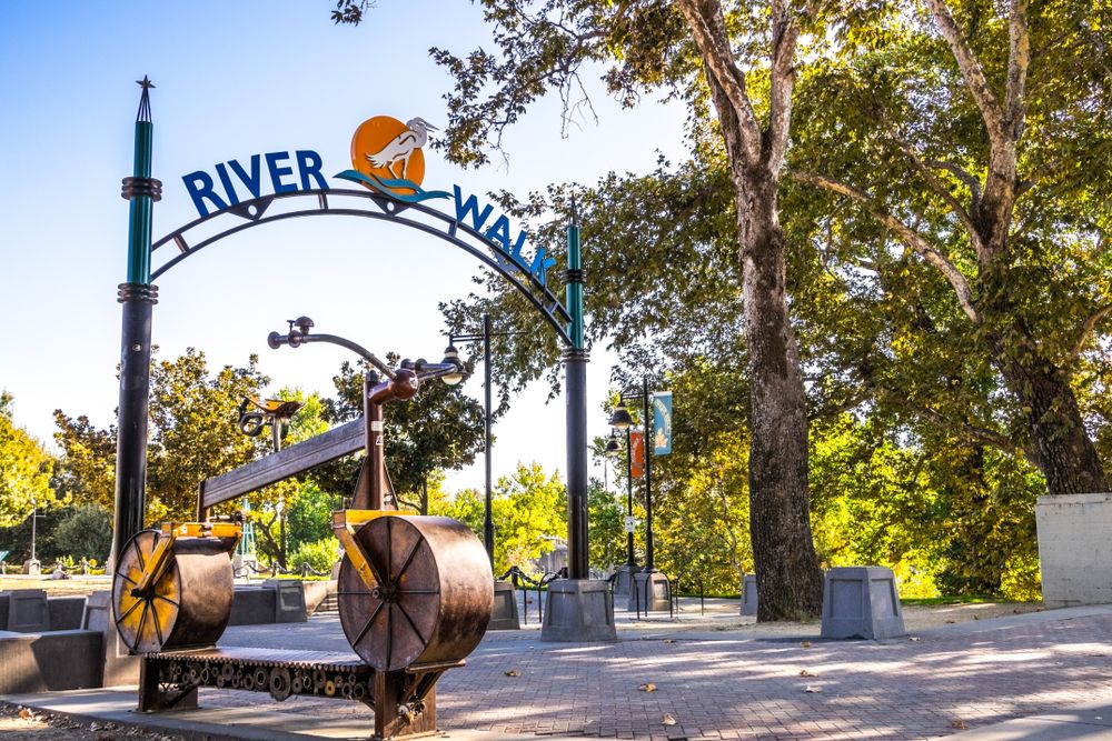 The grounds of River Walk Park