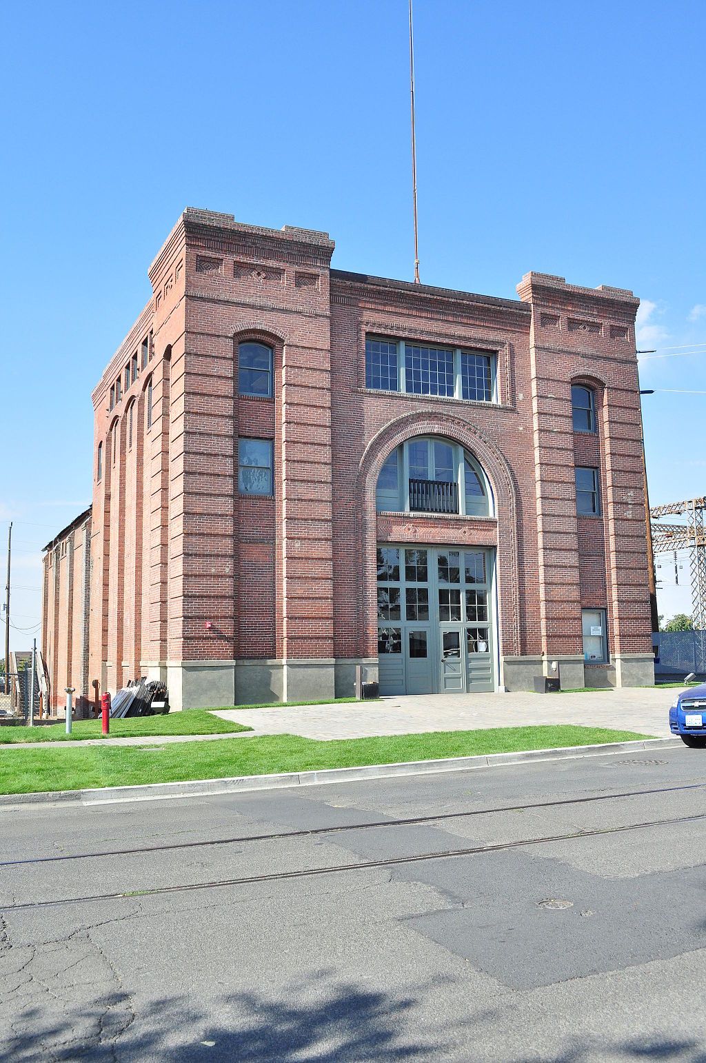 Exterior of the Gesa Power House Theatre