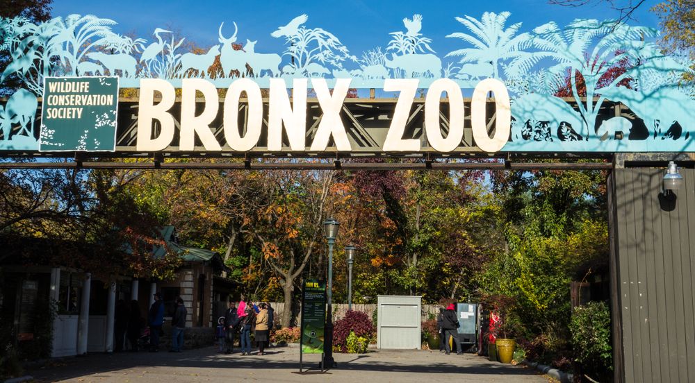 Entrance to Bronx Zoo