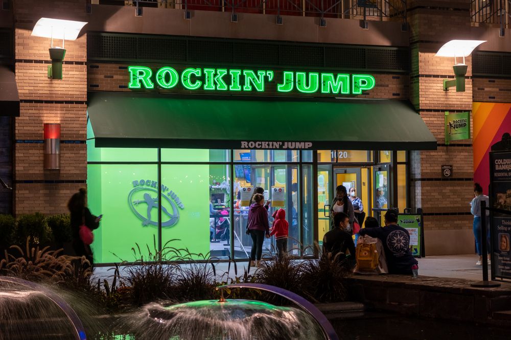 Exterior of Rockin' Jump