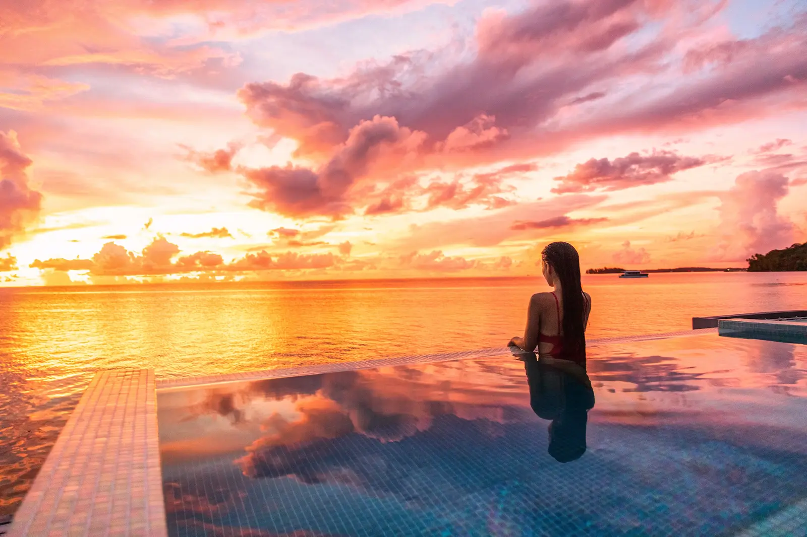 30+ Incredible Ocean Sunsets