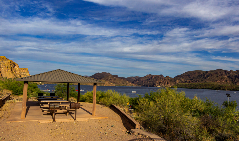 Saguaro Lake