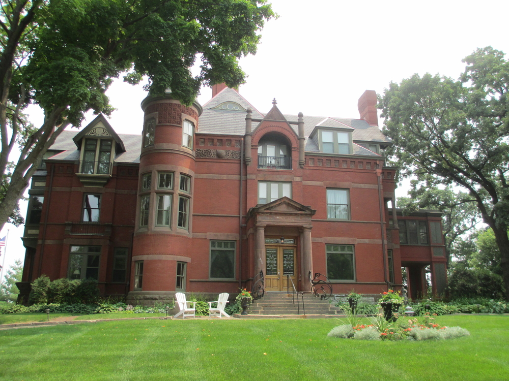 Summit Avenue