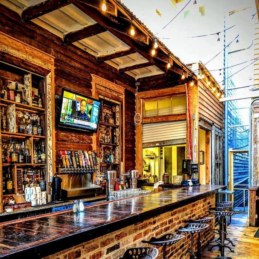 Red Dog Diner