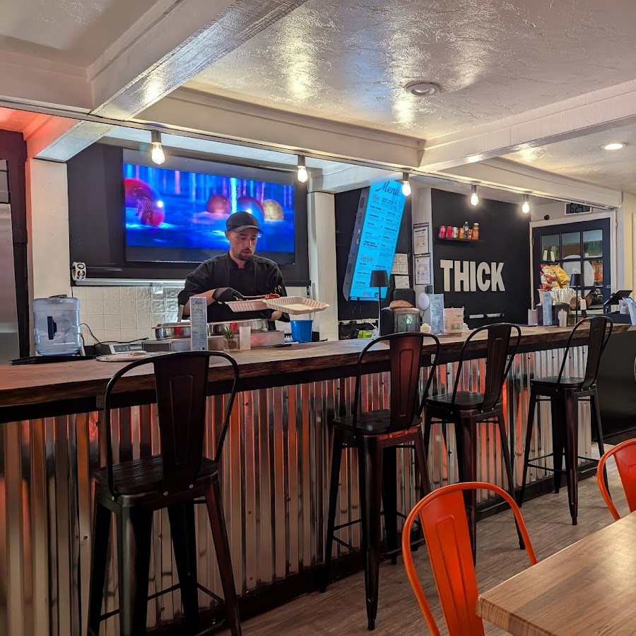 The Edge – Thick Square Pizza