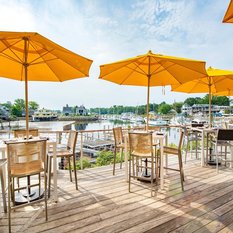 The Boathouse Waterfront Restaurant